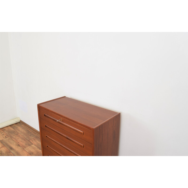 Mid-century Danish teak chest of drawers with 5 drawers, 1960s