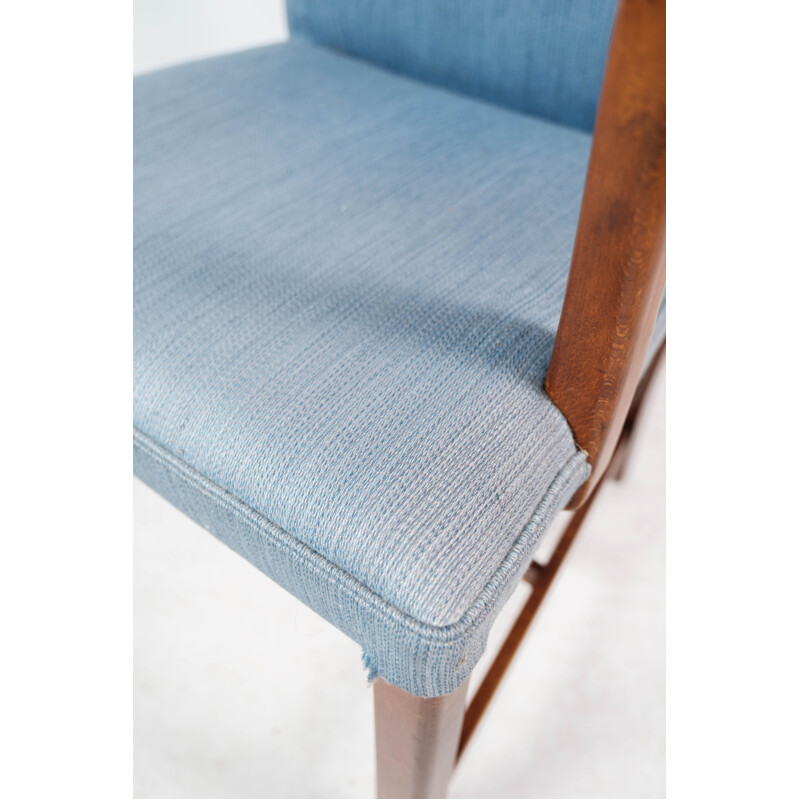 Vintage mahoniehouten fauteuil met lichtblauwe stoffen bekleding van Fritz Hansen