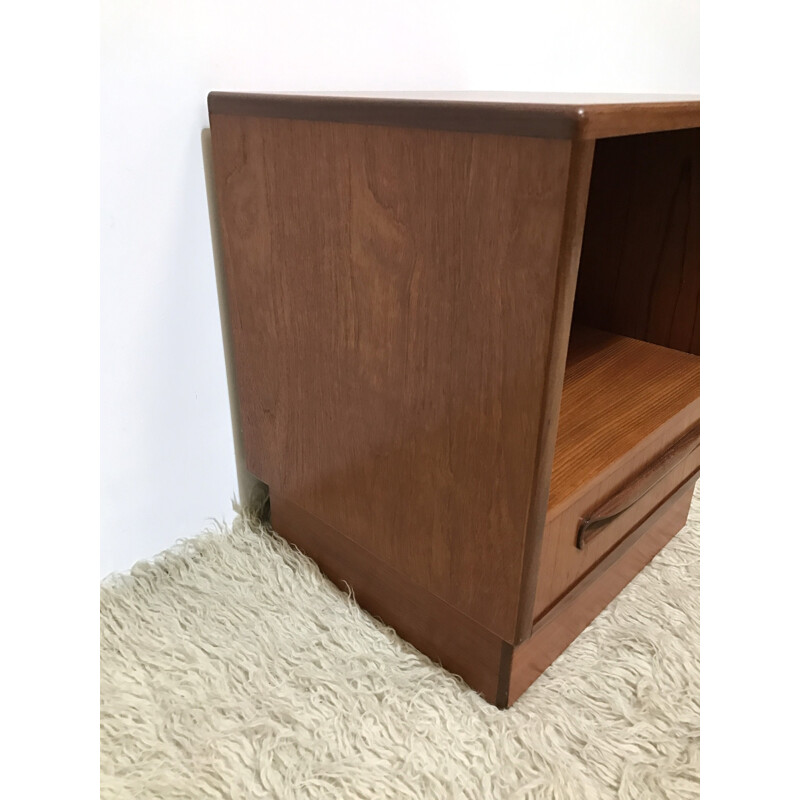 Mid Century bedside table in teak, Victor WILKINS - 1960s