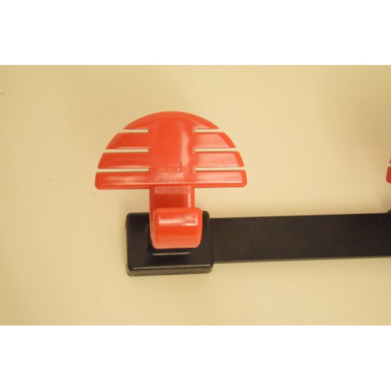 Set of 6 vintage coat hooks by Manade, 1980