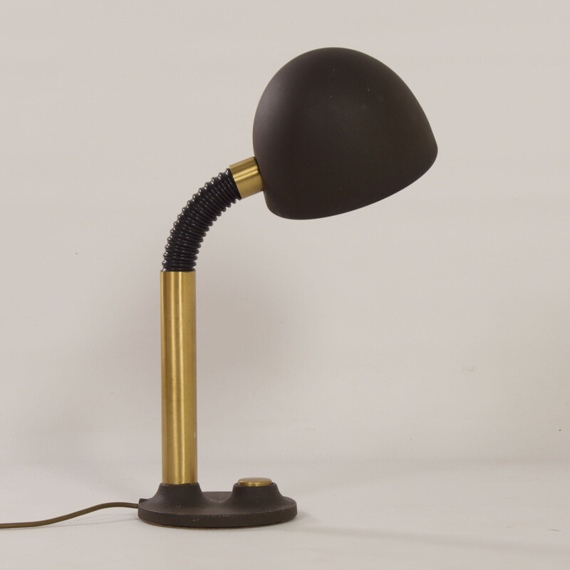 Lámpara de escritorio vintage de latón de Hillebrand Leuchten, Alemania 1970