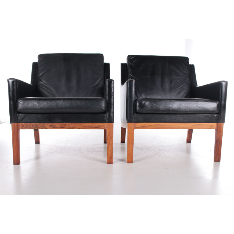 Pair of vintage leather and rosewood armchairs by Kai Lyngfeldt Larsen for Soren Willadsen, Denmark 1960