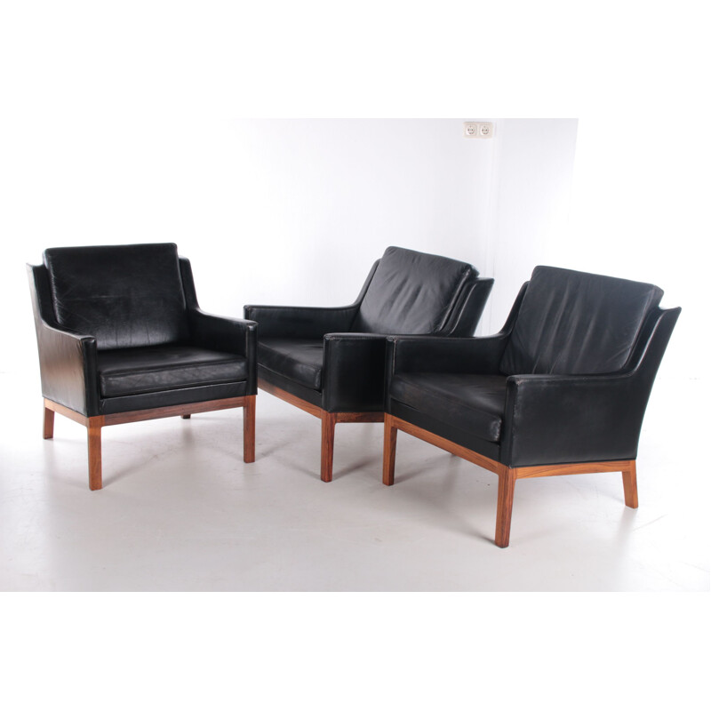 Set of 3 vintage model 39 armchairs by Kai Lyngfeldt Larsen for Soren Willadsen, Denmark 1960