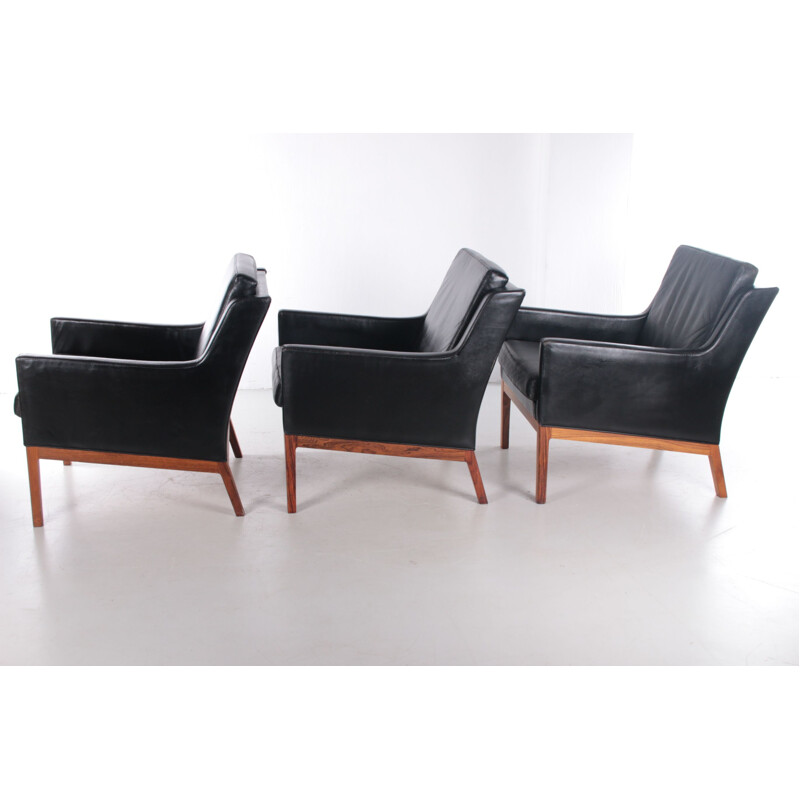 Set of 3 vintage model 39 armchairs by Kai Lyngfeldt Larsen for Soren Willadsen, Denmark 1960