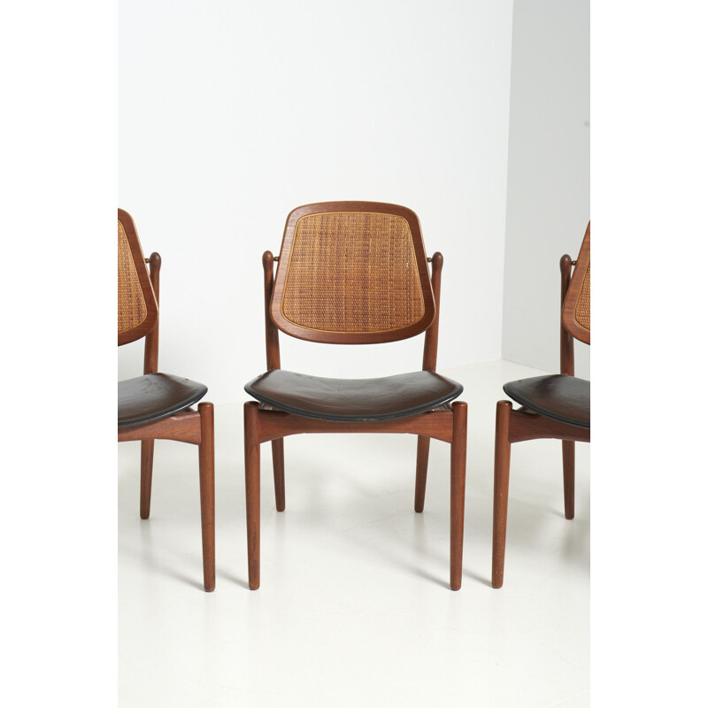 Ensemble de 4 chaises et de 2 fauteuils vintage par Arne Vodder pour France & Søn, Danemark 1960