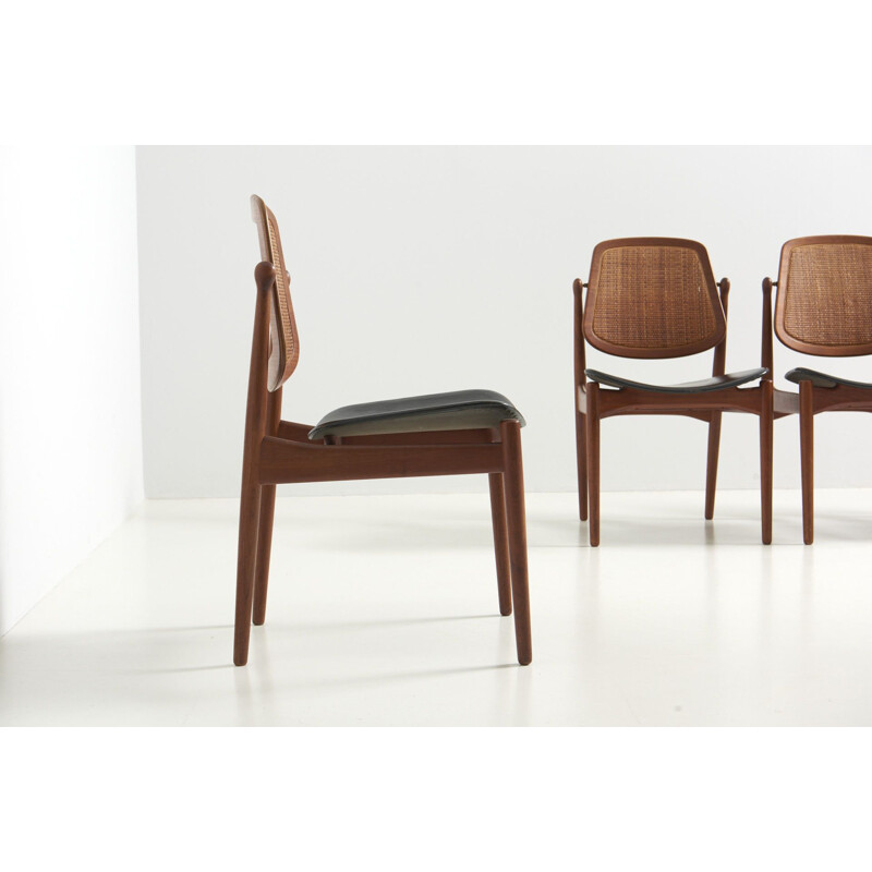 Set of vintage 4 dining chairs and 2 armchairs by Arne Vodder for France & Søn, Denmark 1960s