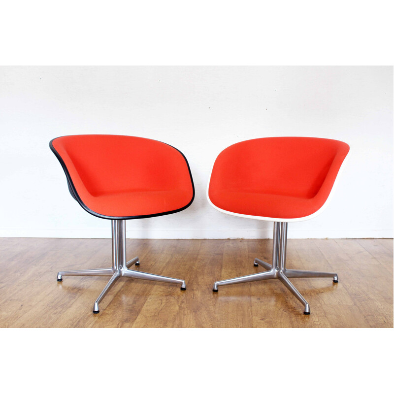 Black and orange vintage La Fonda armchair by Eames for Vitra, 2008