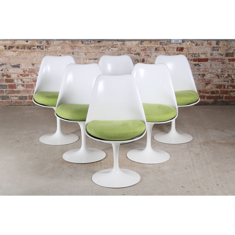 Ensemble de 6 chaises tulipes vintage blanches et vertes par Eero Saarinen pour Knoll International