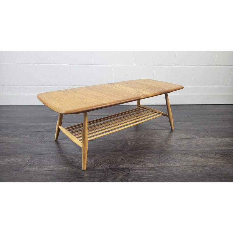 Table basse vintage en bois d'orme par Ercol, 1970