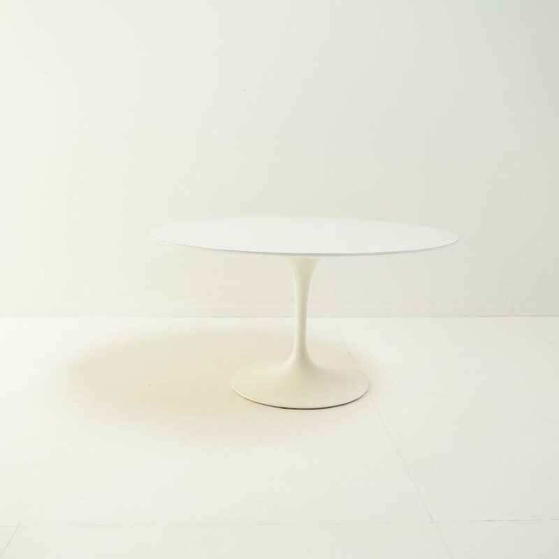 Vintage Tulip dining table by Eero Saarinen for Knoll, 1956