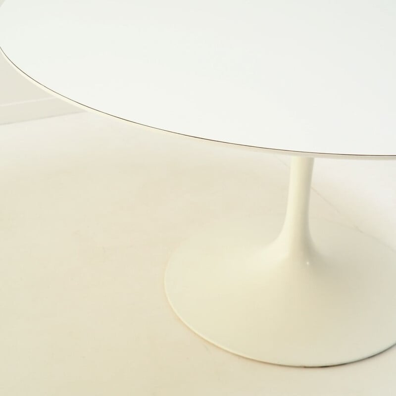 Vintage Tulip dining table by Eero Saarinen for Knoll, 1956