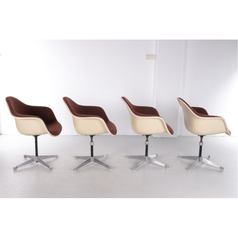 Ensemble de 4 fauteuils vintage DAX par Charles & Ray Eames pour Herman Miller, USA 1970