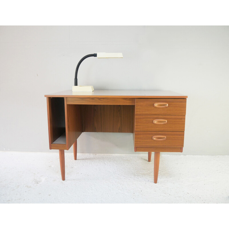 Mid century compact desk by Chaim Schreiber for Schrieber furniture, 1960s