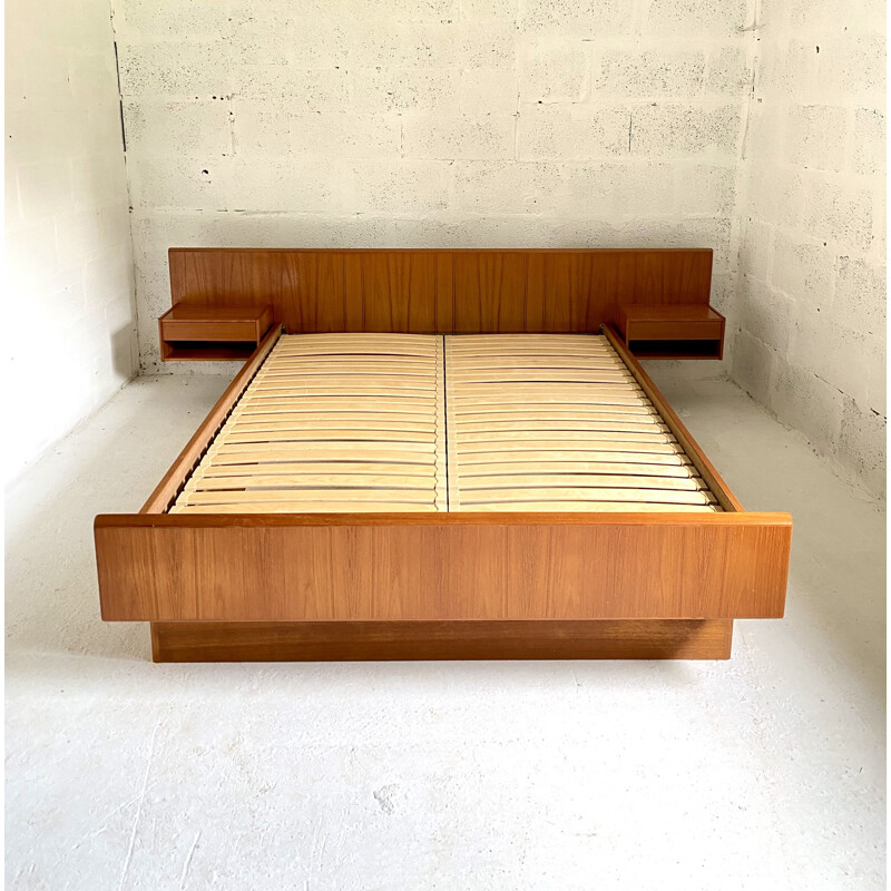 Vintage teak double bed by Sannemans Møbelfabrik, 1960