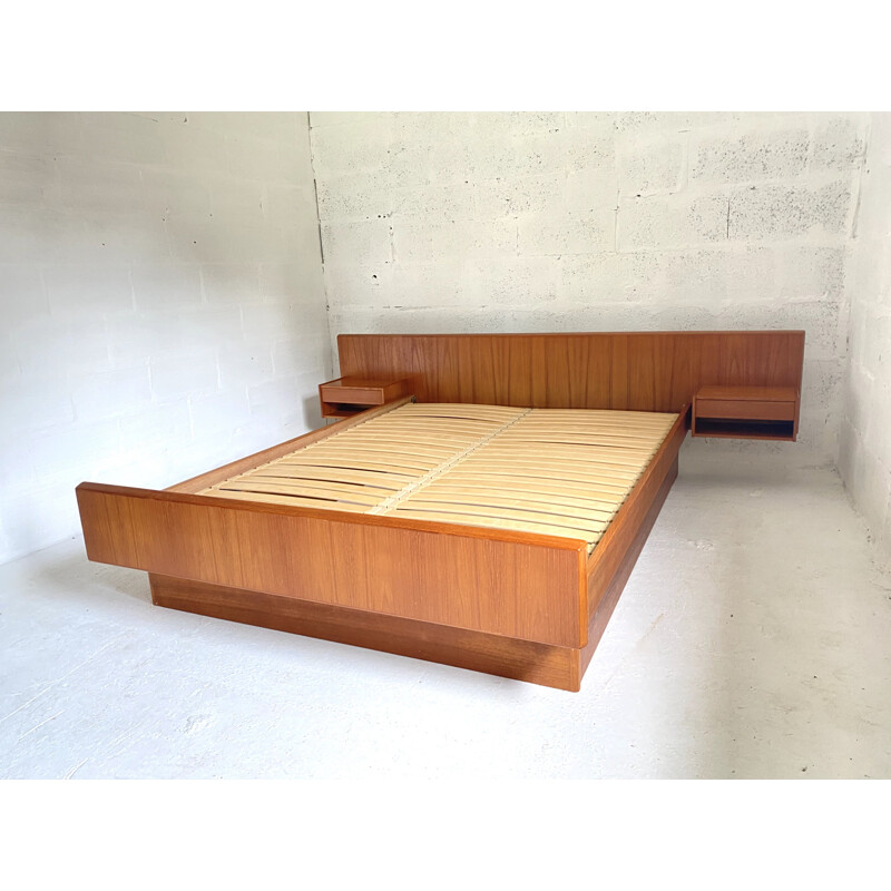 Vintage teak double bed by Sannemans Møbelfabrik, 1960