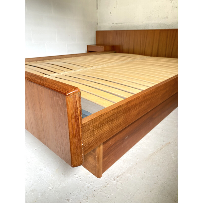 Vintage teak double bed by Sannemans Møbelfabrik, 1960