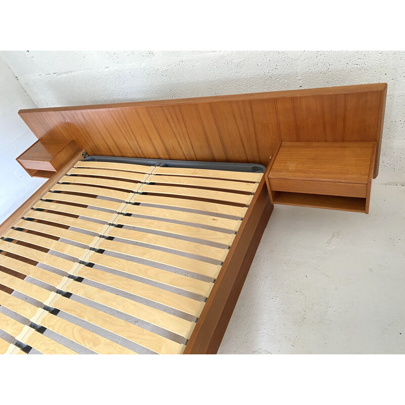 Vintage teak double bed by Sannemans Møbelfabrik, 1960