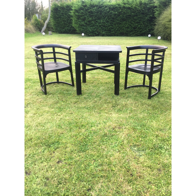 Pair of vintage armchairs and a table by Josef Hoffmann for Thonet