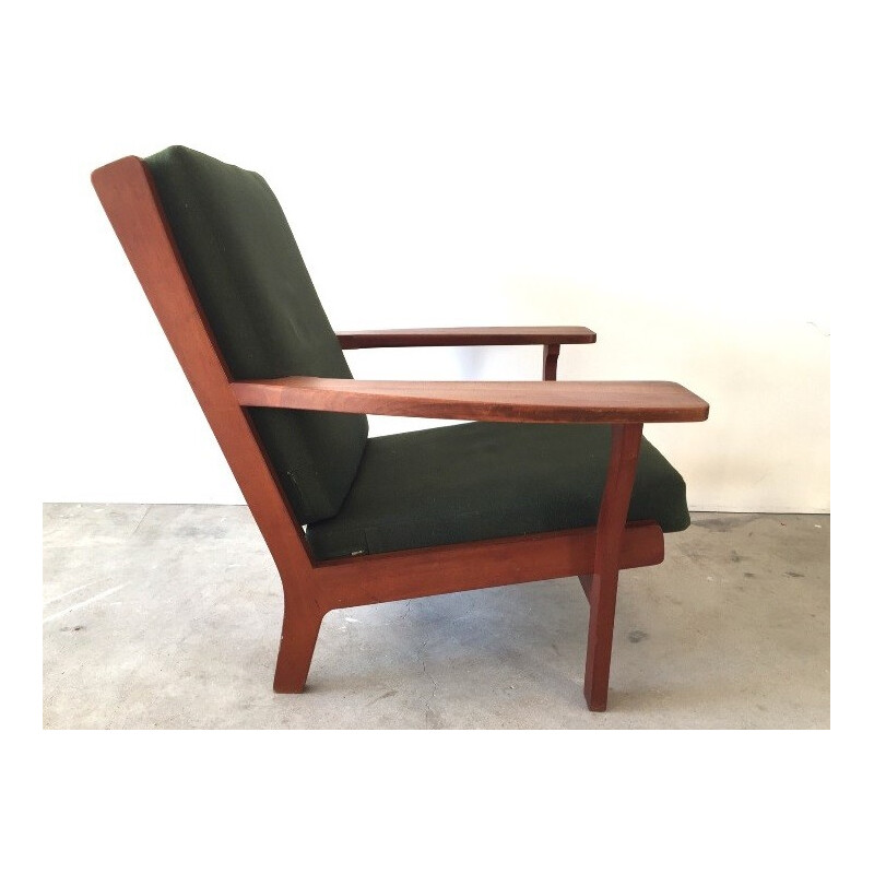 Scandinavian Getama armchair in green fabric in teak wood, Hans J WEGNER - 1950s