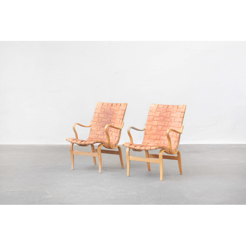 Paar vintage beukenhouten en bruin lederen fauteuils van Bruno Mathsson voor Karl Mathsson, Zweden 1970
