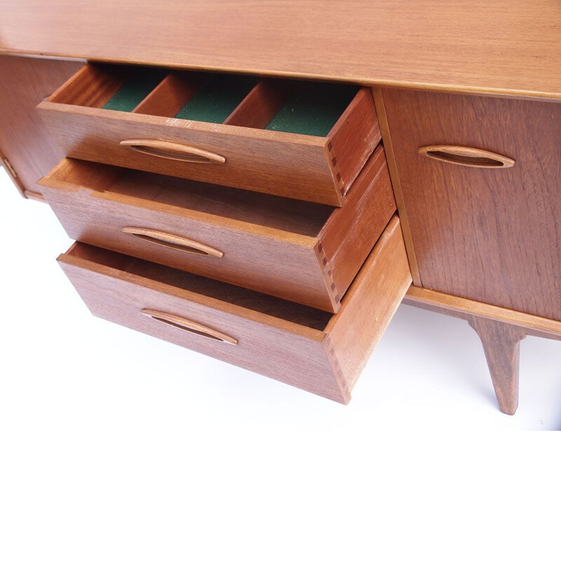 Scandinavian vintage sideboard with oval handles, 1960