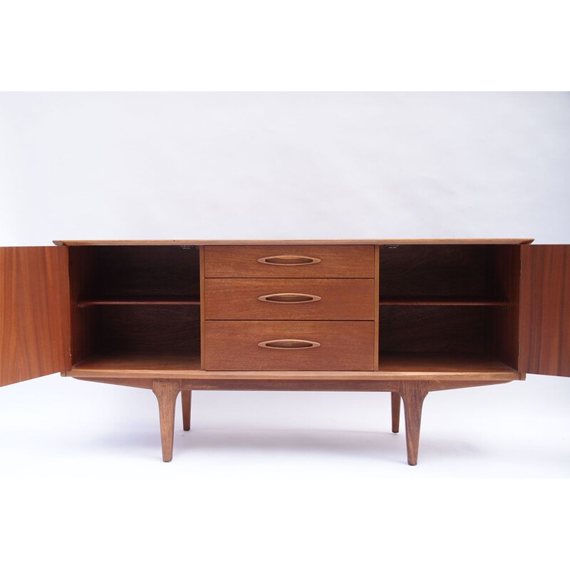 Scandinavian vintage sideboard with oval handles, 1960