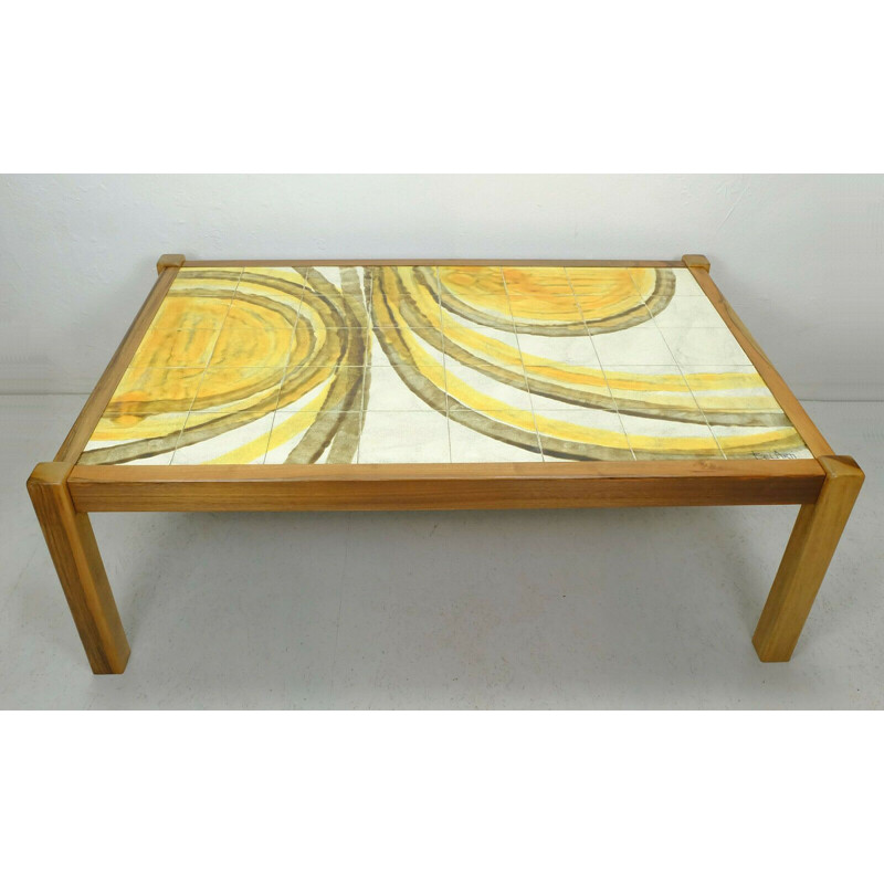 Table basse vintage avec dessus en carreaux de céramique et base en bois de cerisier, 1960