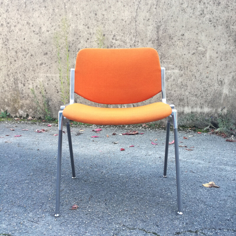 Pair of vintage Dsc 106 chairs by Giancarlo Piretti for Castelli