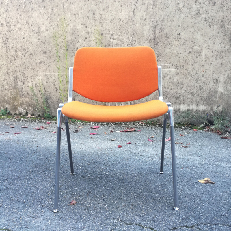 Paire de chaises vintage Dsc 106 par Giancarlo Piretti pour Castelli