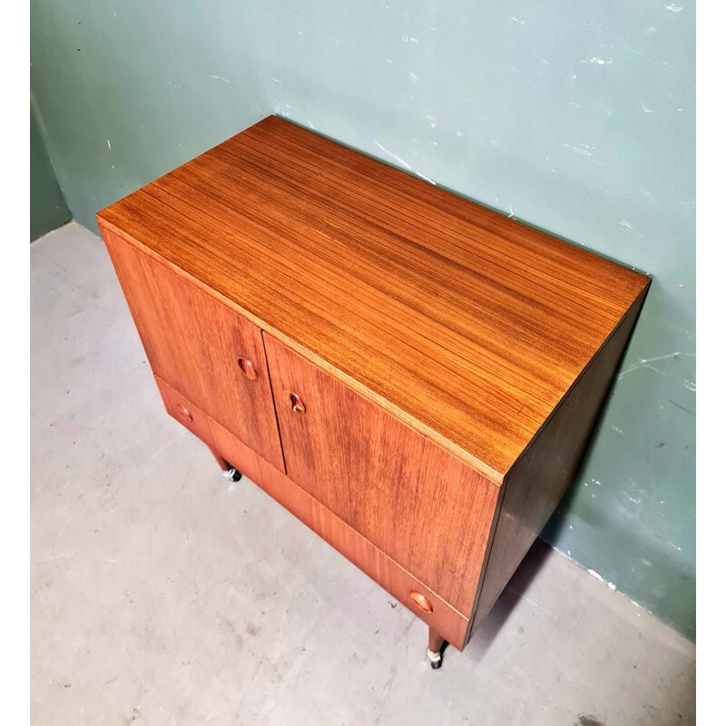 Vintage teakhouten dressoir met wielen van Berner Huwil, 1960