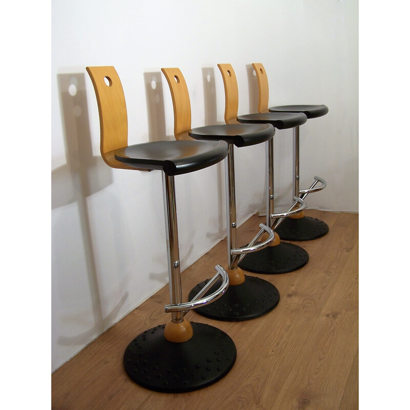 Set of 4 Mirima stools in beech and steel - 2000s