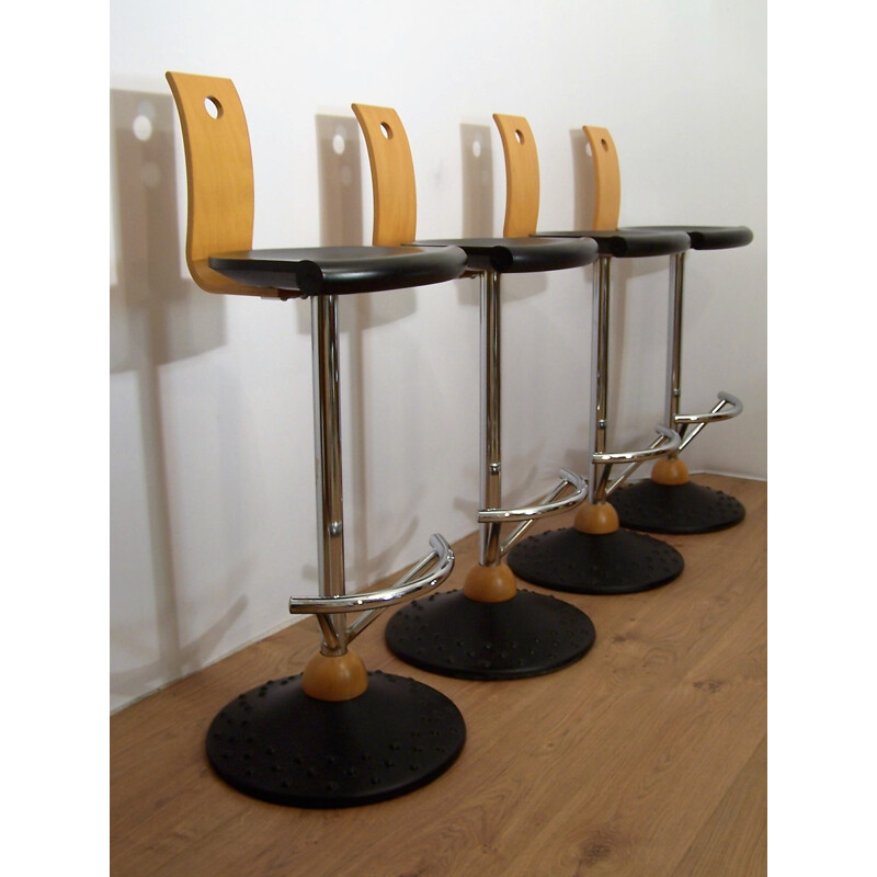 Set of 4 Mirima stools in beech and steel - 2000s