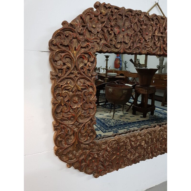 Miroir colonial vintage en bois sculpté