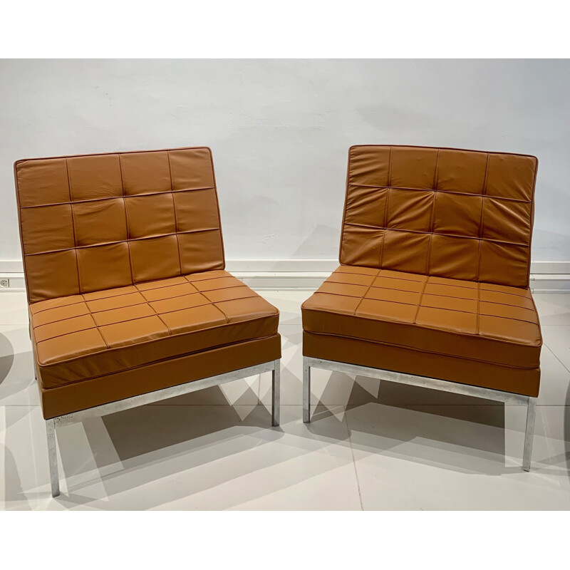 Pair of vintage camel leather armchairs by Florence Knoll