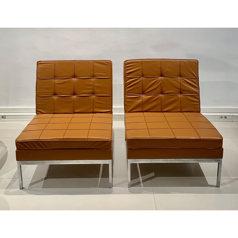 Pair of vintage camel leather armchairs by Florence Knoll