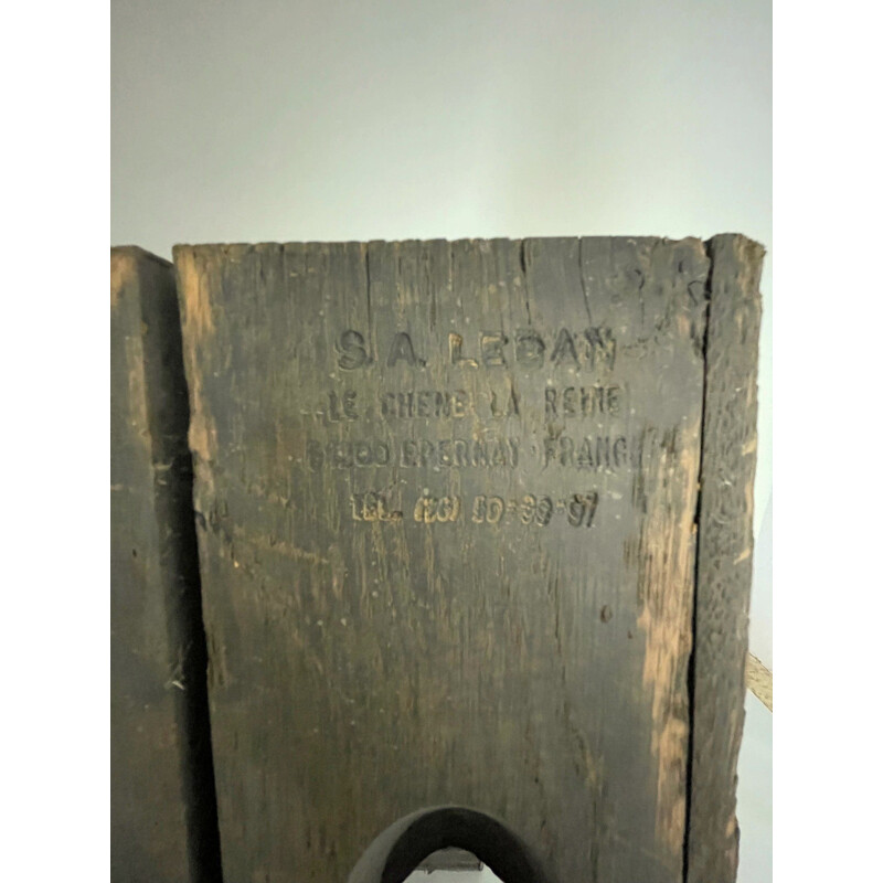 Vintage bottle holder in oak wood