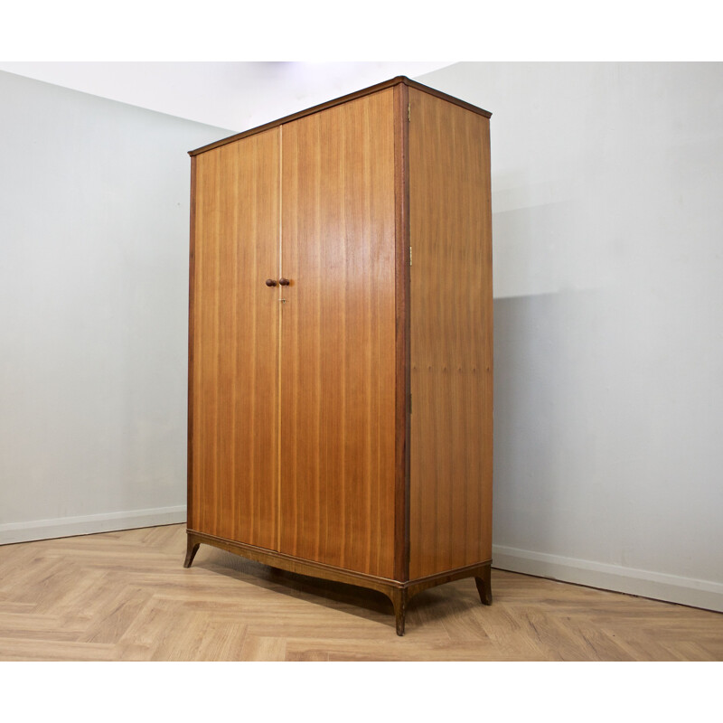 Vintage kast in teak en walnoot van Vesper, 1960