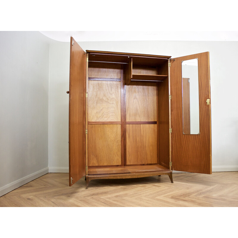 Vintage-Schrank aus Teak- und Walnussholz von Vesper, 1960