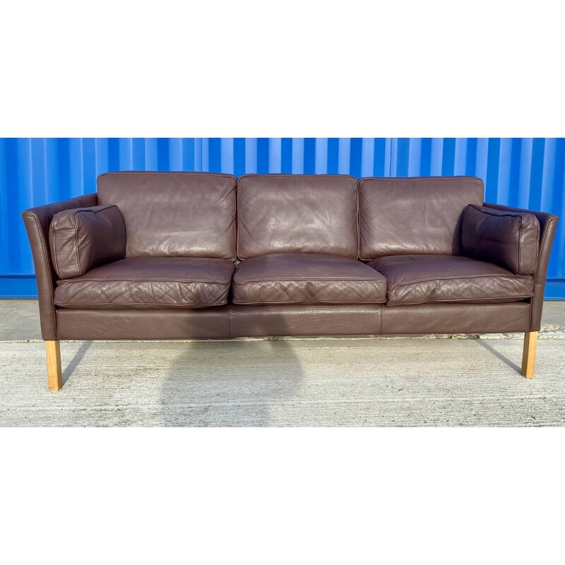 Sofá vintage danés de cuero marrón con tres asientos