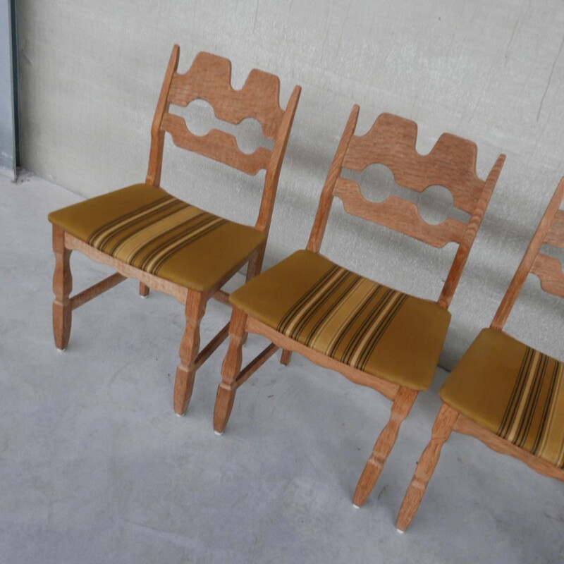 Ensemble de 6 chaises danoises vintage en bois de chêne par Henning Kjaernulf, 1960