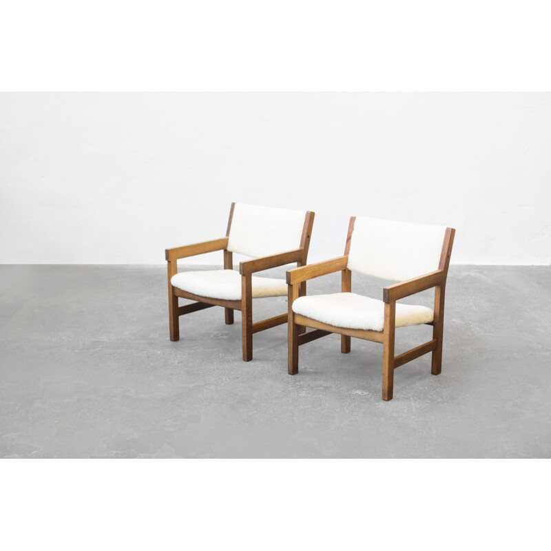 Pair of vintage armchairs by Hans J. Wegner for Getama, 1960s