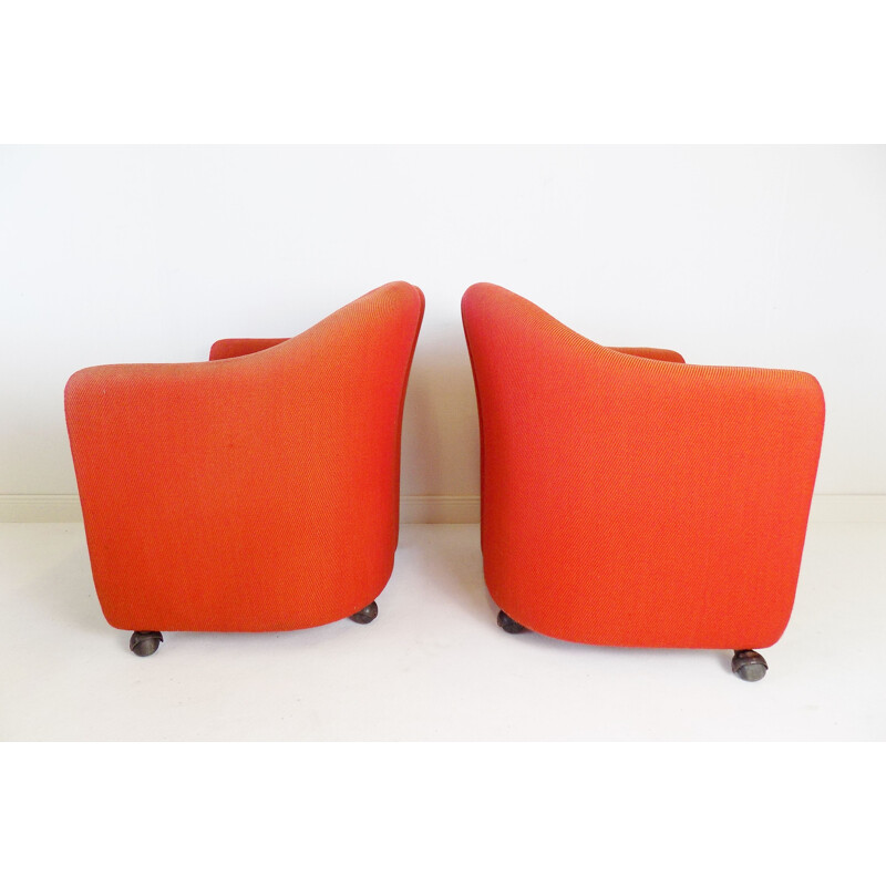 Pair of vintage Tecno Ps142 armchairs by Eugenio Gerli