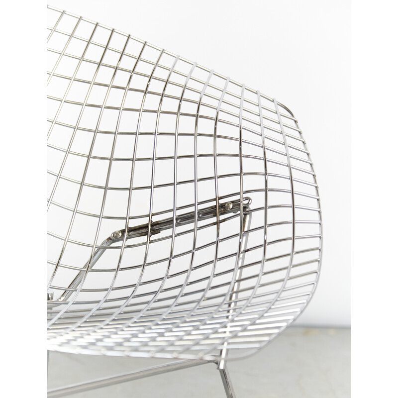 Vintage Diamond armchair by Harry Bertoia for Knoll International