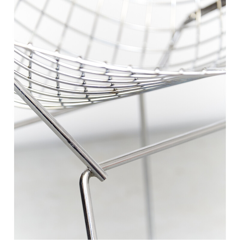 Vintage Diamond armchair by Harry Bertoia for Knoll International