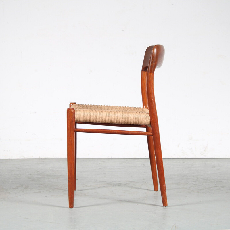 Set of 6 vintage teak dining chairs by Moller, Denmark 1950s