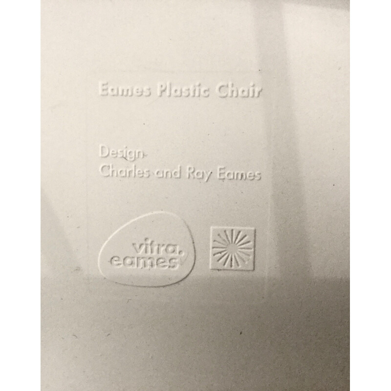 Lot de 6 chaises vintage par Eames pour Vitra, 2000