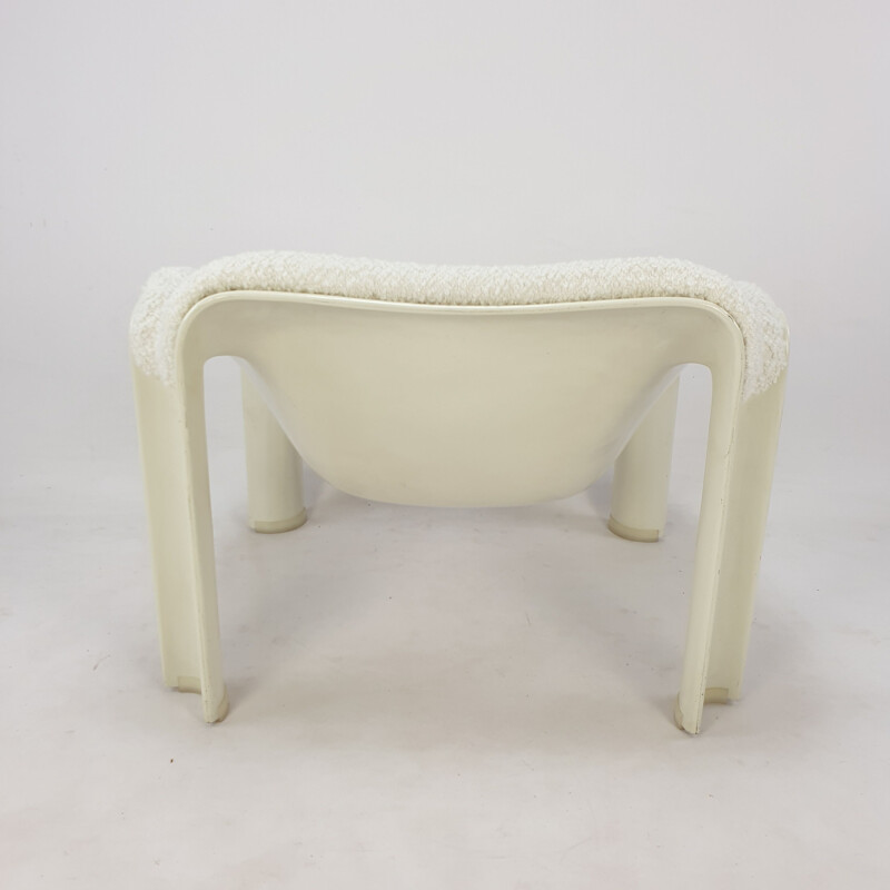 Vintage model 300 armchair by Pierre Paulin for Artifort, 1970s
