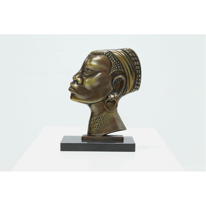Escultura vintage de bronce de una mujer africana, 1950