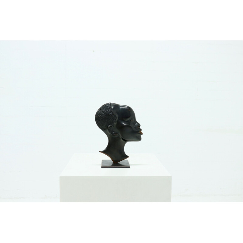 Modernist vintage solid bronze sculpture African woman, 1950s