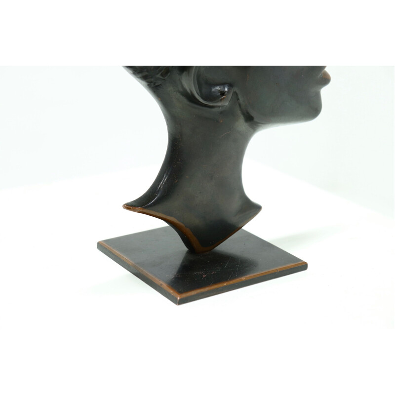 Scultura vintage modernista in bronzo massiccio di donna africana, 1950